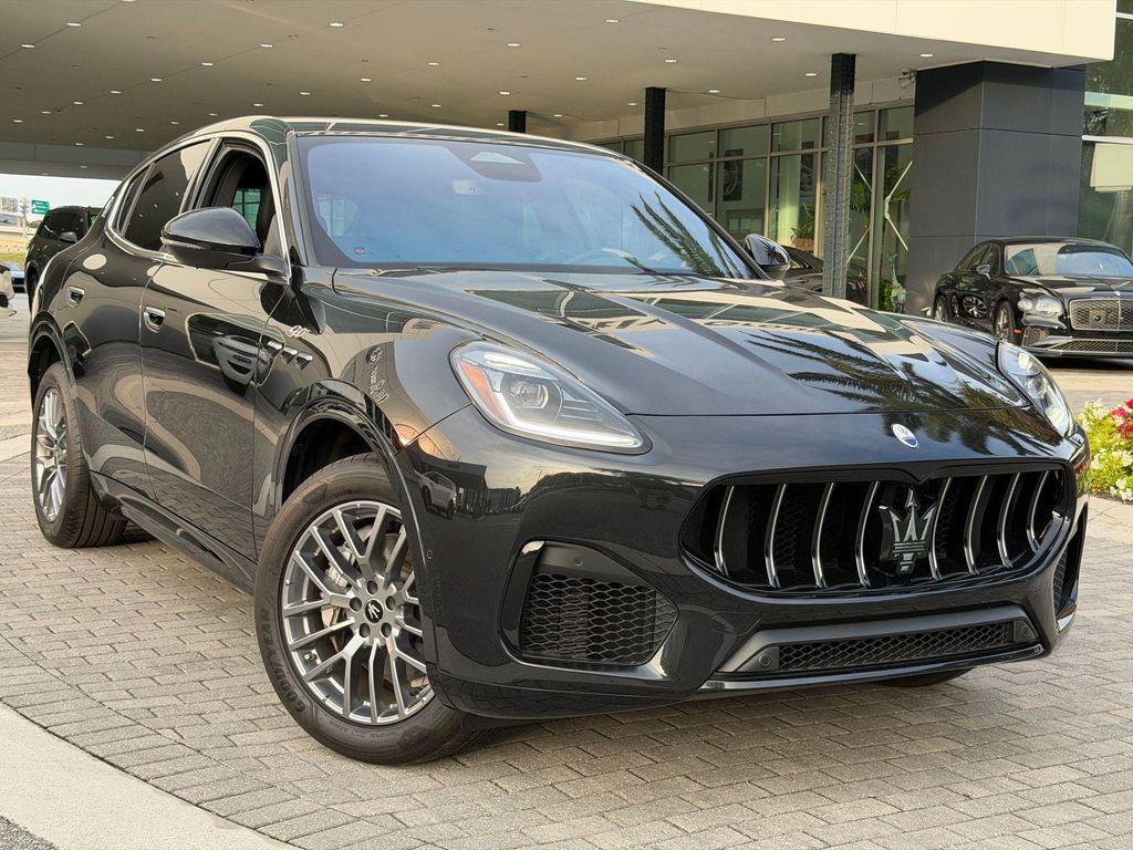 new 2024 Maserati Grecale car, priced at $71,810
