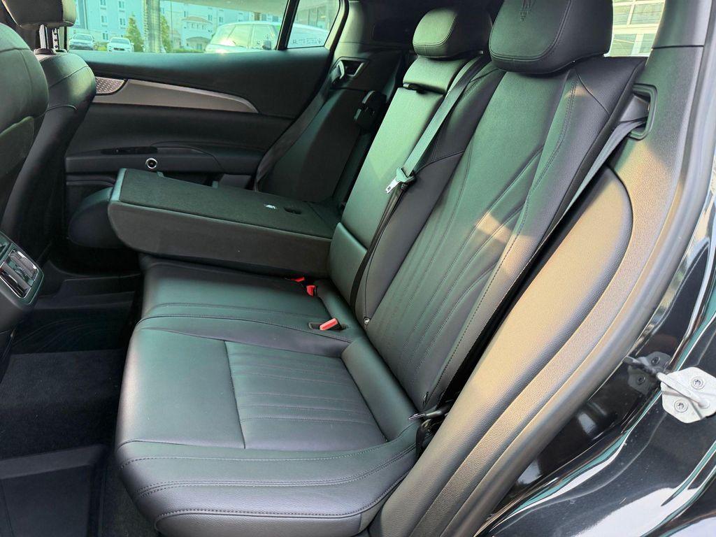 new 2024 Maserati Grecale car, priced at $71,810