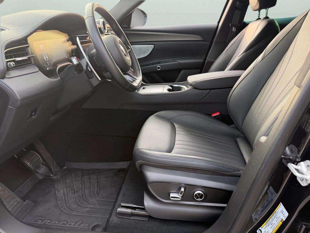 used 2024 Maserati Grecale car, priced at $56,810