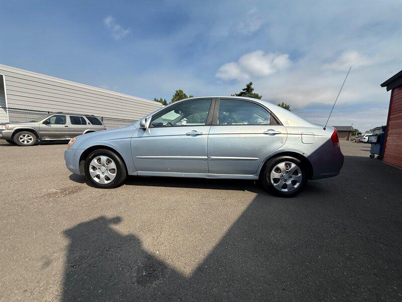 used 2007 Kia Spectra car, priced at $2,995