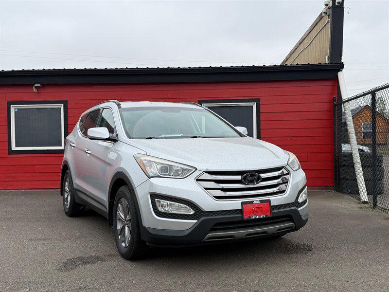 2015 Sparkling Silver Hyundai Santa Fe Sport