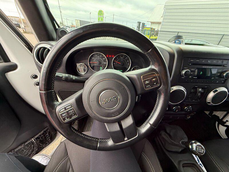 used 2013 Jeep Wrangler Unlimited car, priced at $14,995