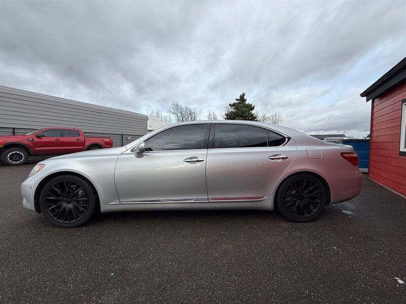 used 2007 Lexus LS 460 car, priced at $9,995