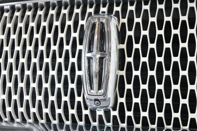 used 2020 Lincoln Navigator car, priced at $38,189