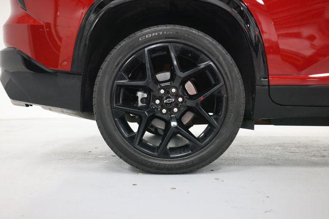 used 2024 Chevrolet Traverse car, priced at $46,389