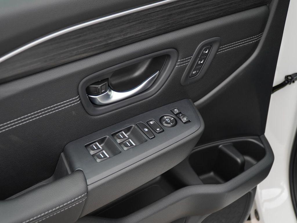 new 2026 Honda Pilot car, priced at $54,147