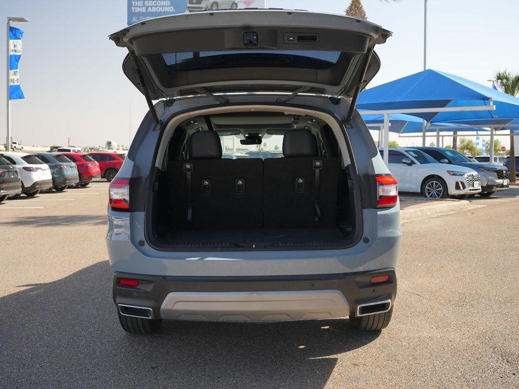 used 2025 Honda Pilot car, priced at $41,828