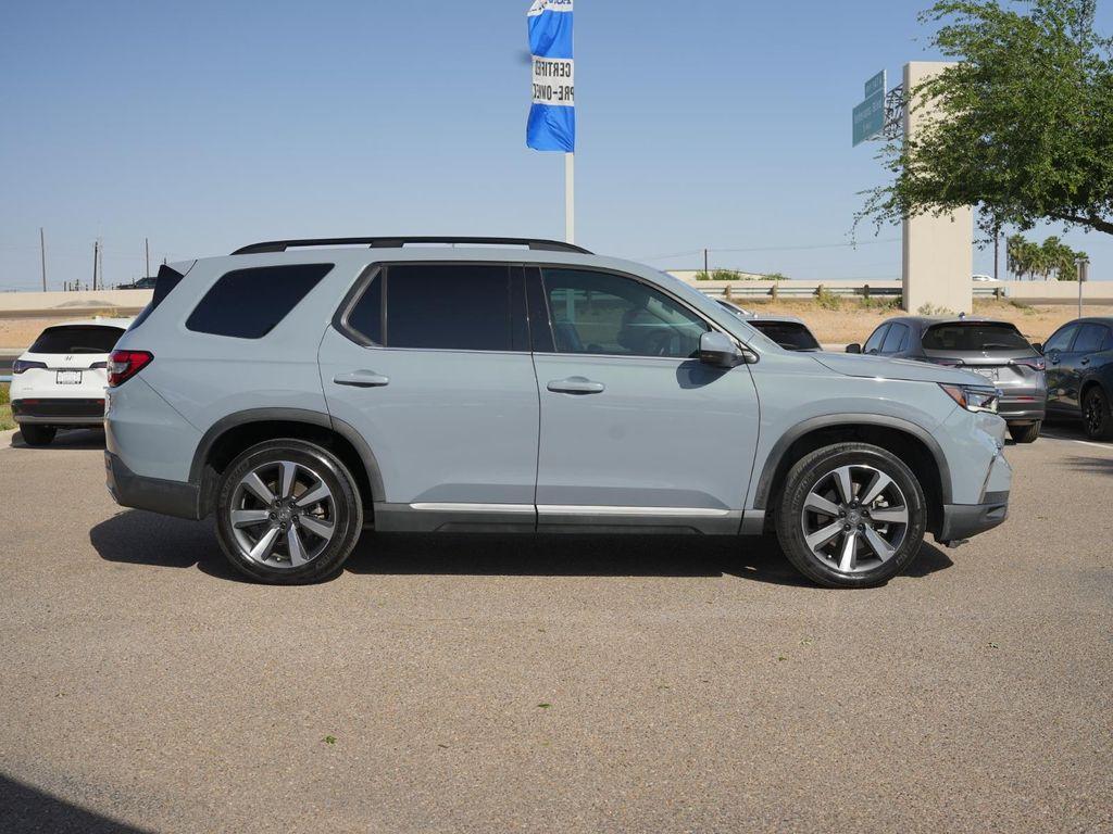 used 2025 Honda Pilot car, priced at $41,828