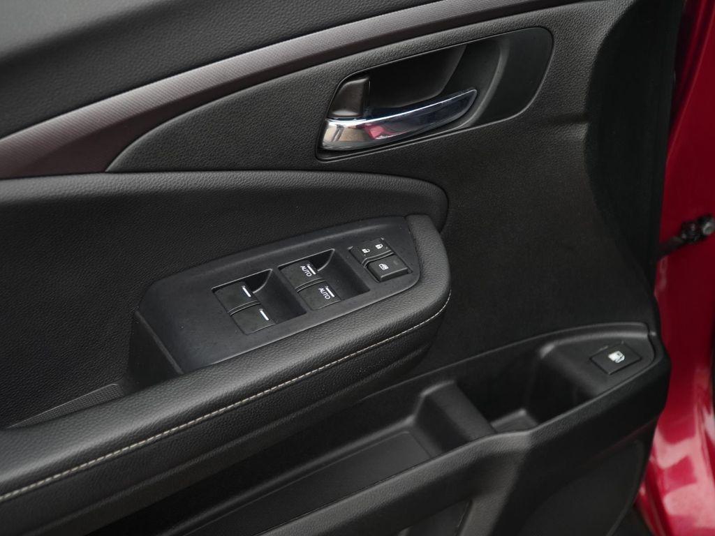 used 2024 Honda Ridgeline car, priced at $28,995