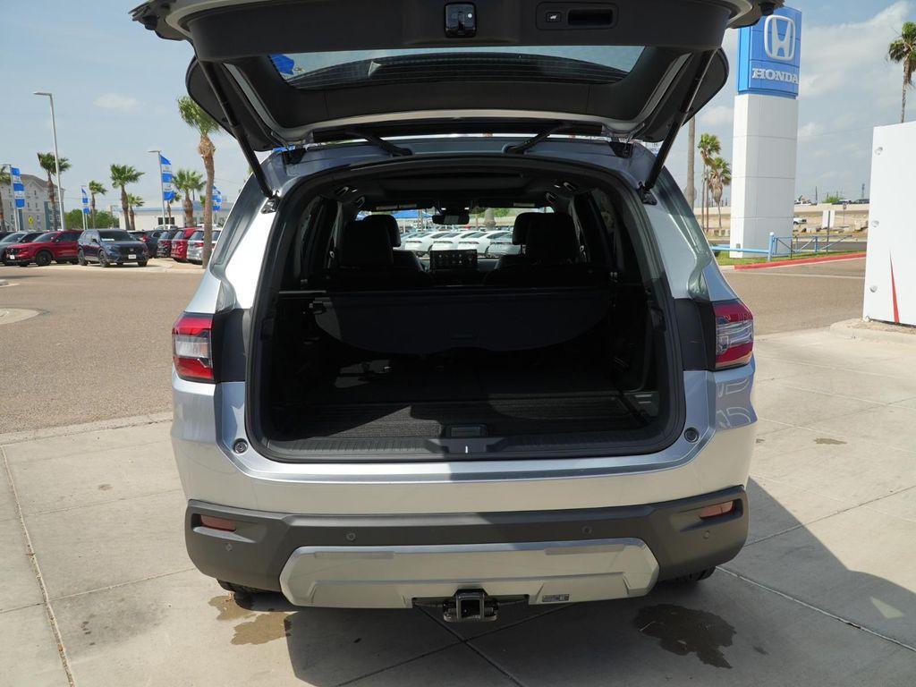 new 2026 Honda Pilot car, priced at $52,292