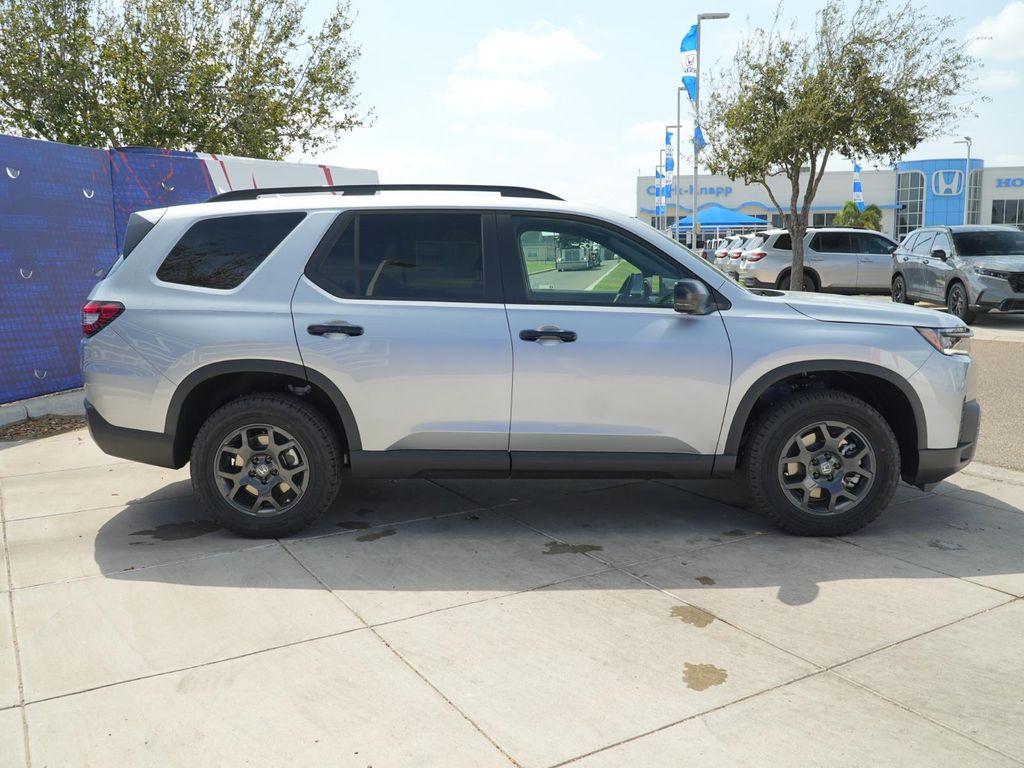 new 2026 Honda Pilot car, priced at $52,292