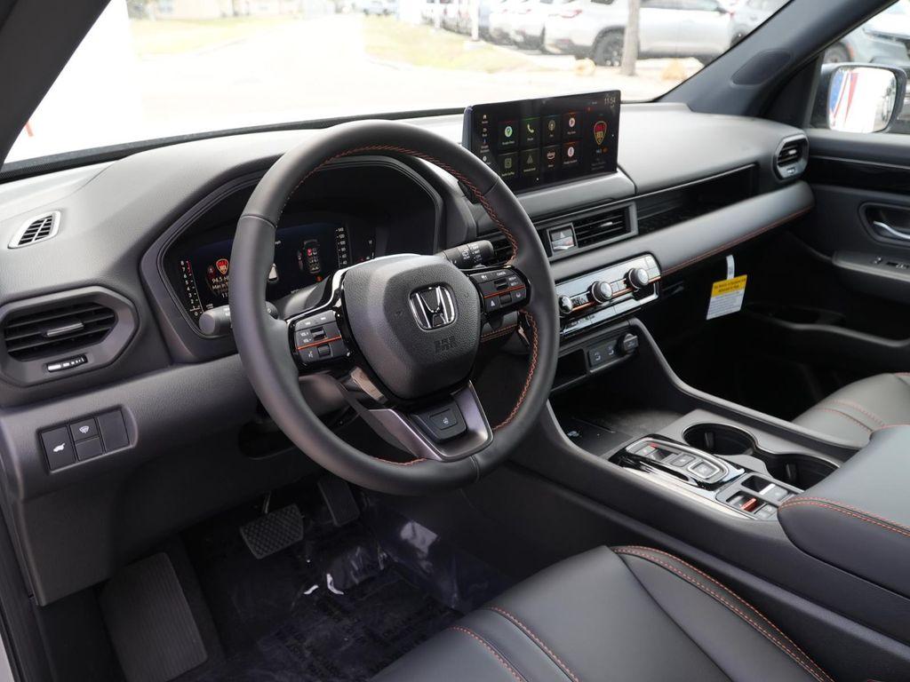 new 2026 Honda Pilot car, priced at $52,292