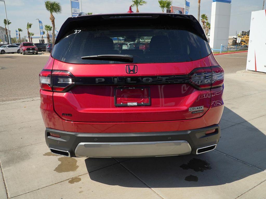 new 2026 Honda Pilot car, priced at $54,147