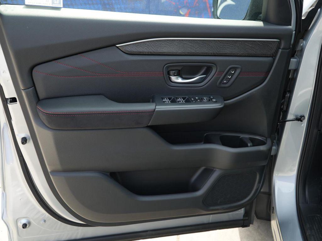 new 2026 Honda Pilot car, priced at $56,392