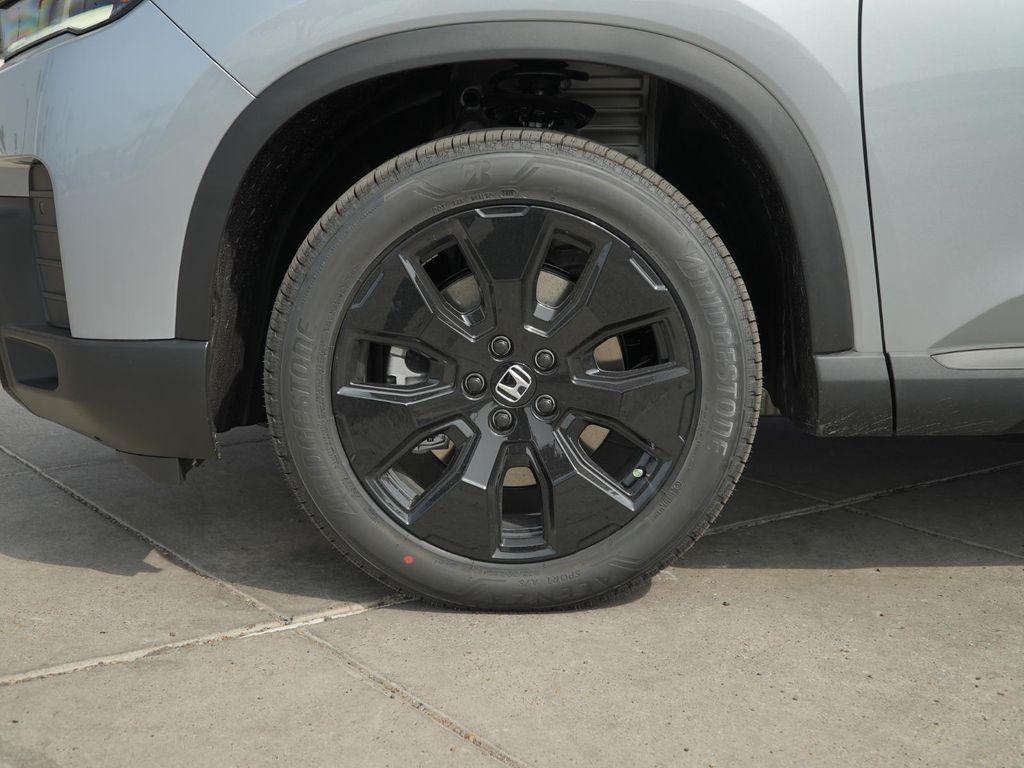 new 2026 Honda Pilot car, priced at $56,392