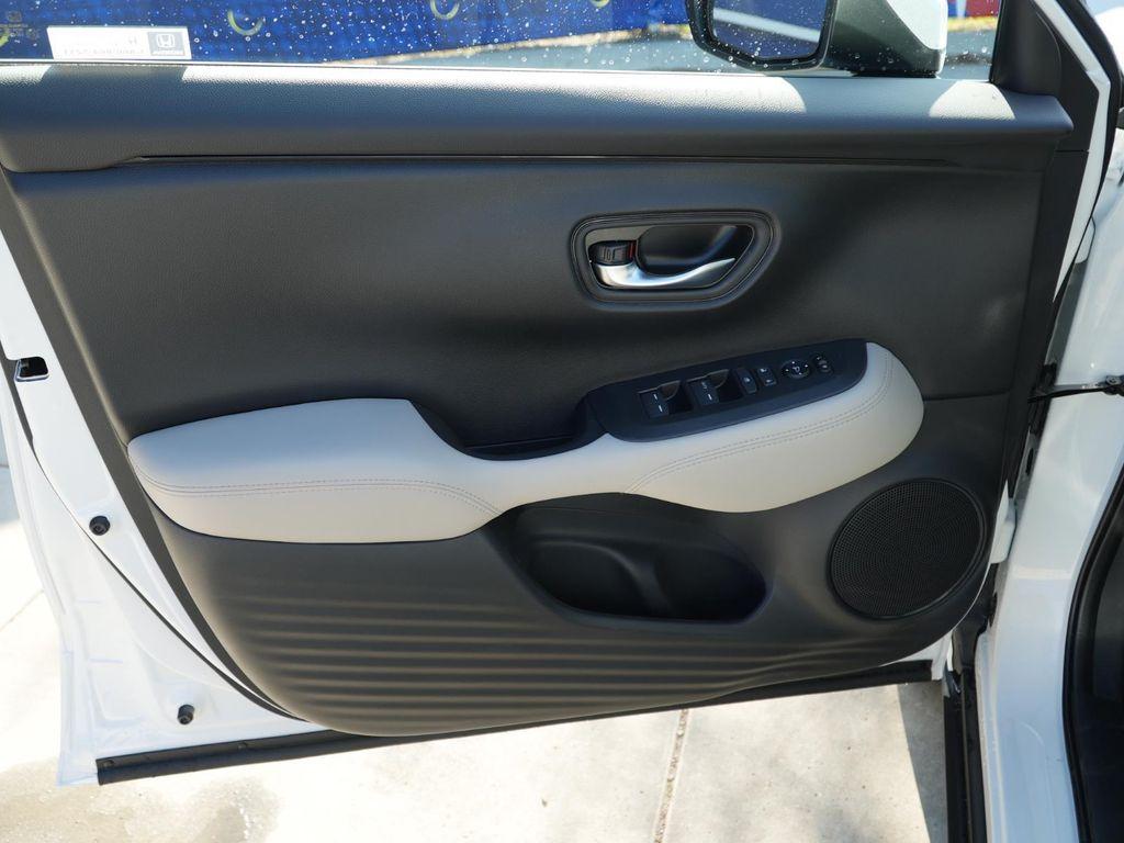 new 2026 Honda HR-V car, priced at $28,405