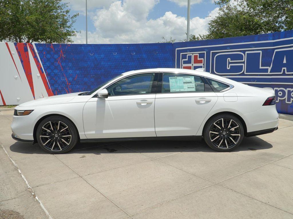 new 2026 Honda Accord Hybrid car, priced at $39,724