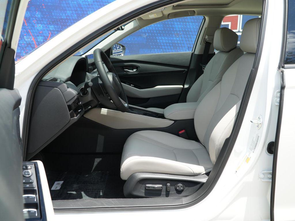 new 2026 Honda Accord Hybrid car, priced at $39,724