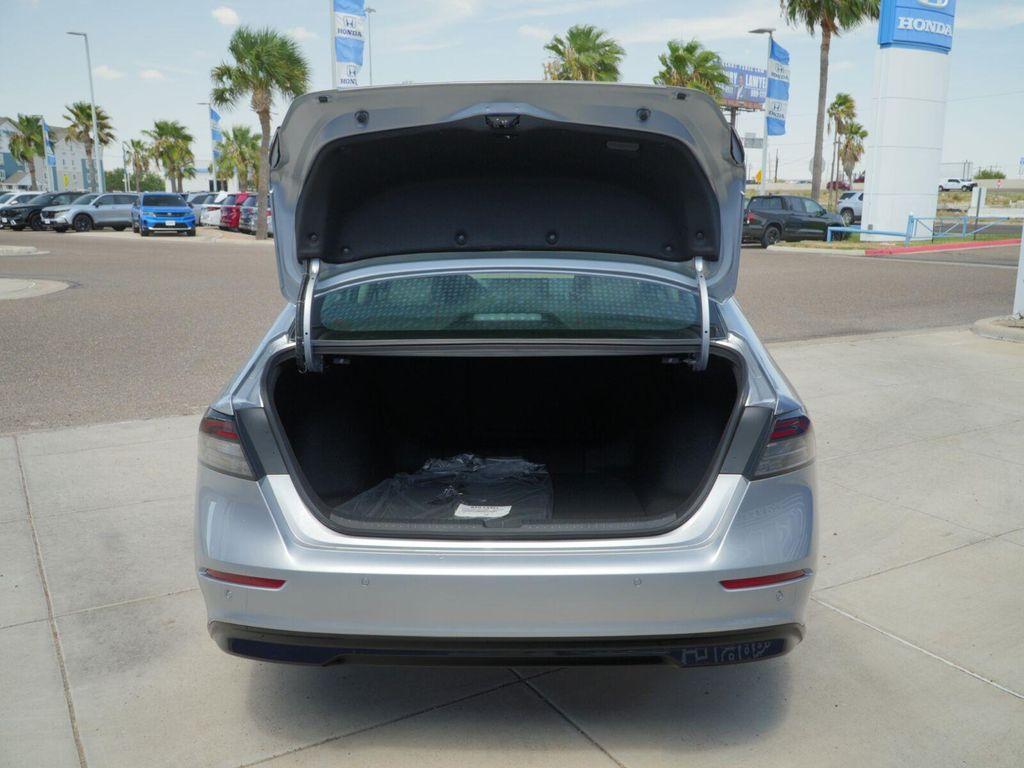 new 2026 Honda Accord Hybrid car, priced at $39,512