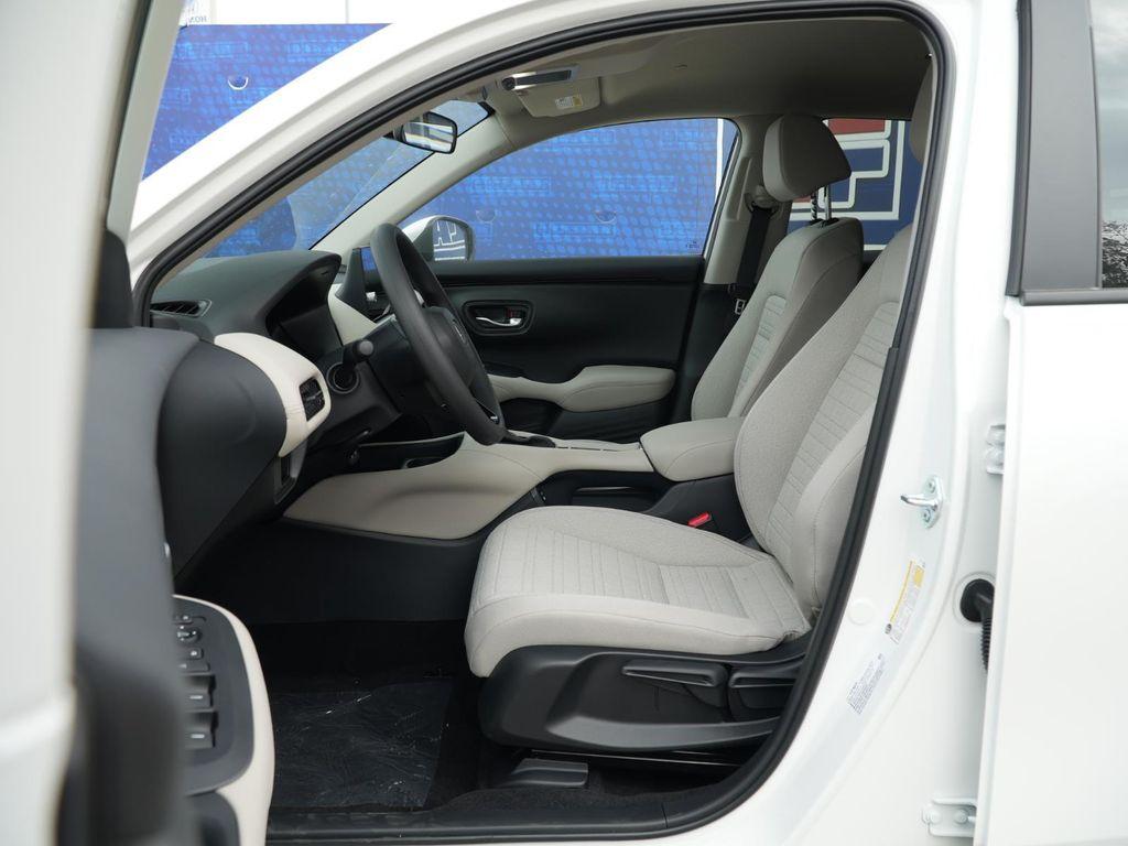 new 2026 Honda HR-V car, priced at $28,405