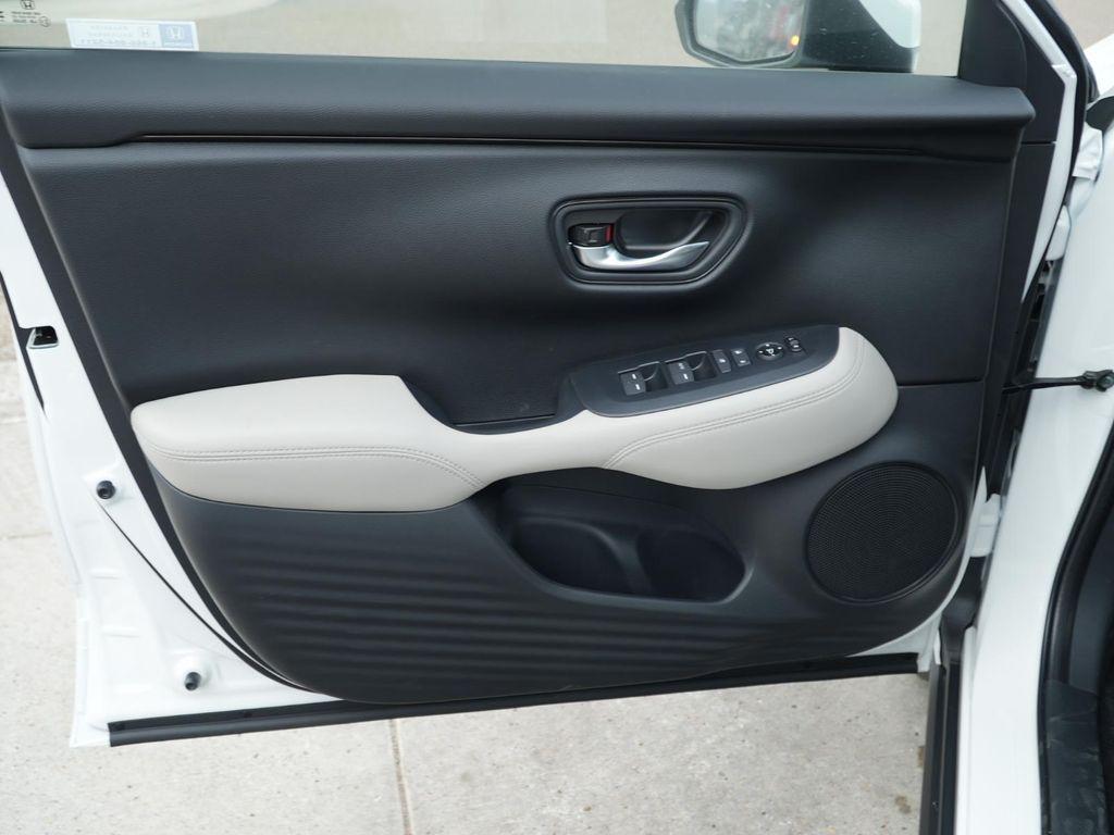 new 2026 Honda HR-V car, priced at $28,405