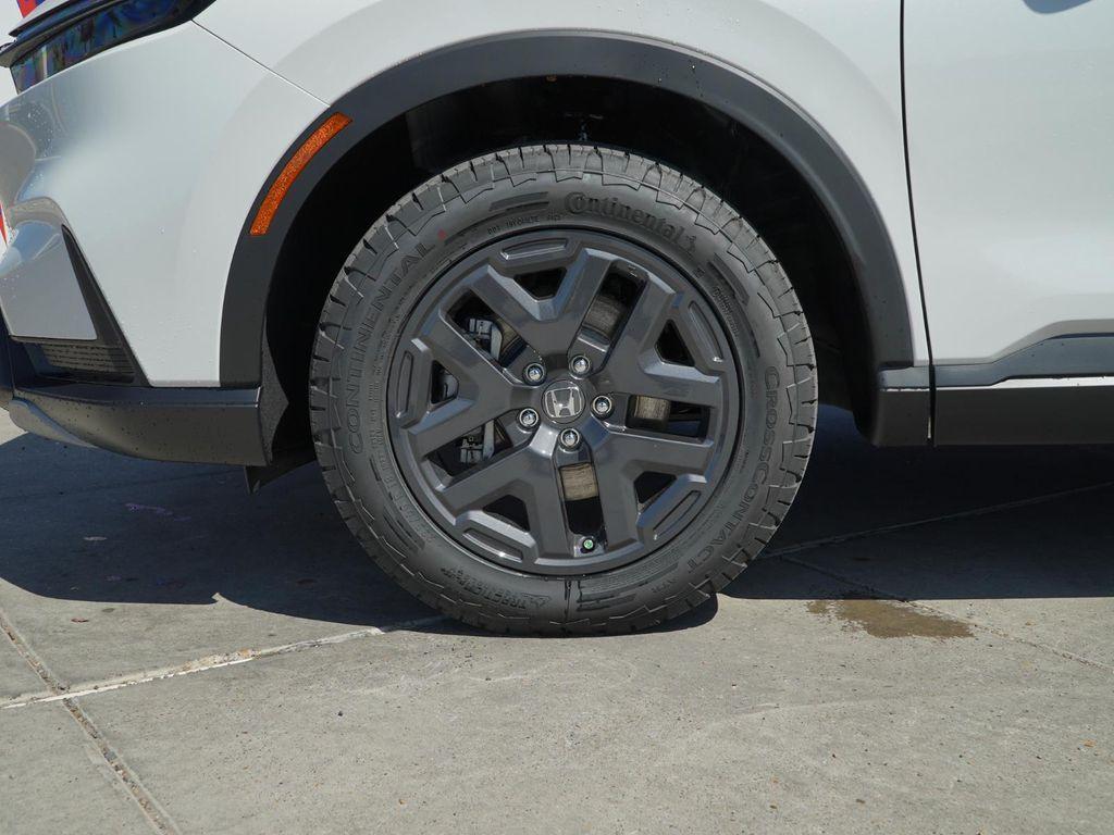 new 2026 Honda CR-V Hybrid car, priced at $40,469