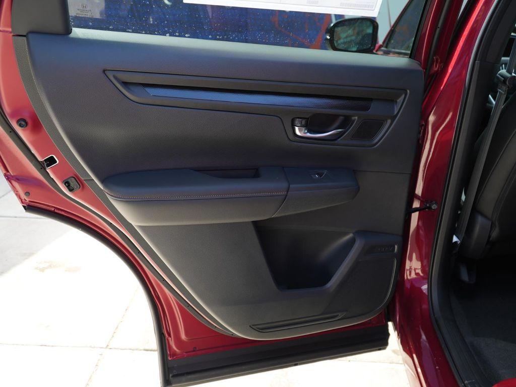 new 2026 Honda CR-V Hybrid car, priced at $39,005