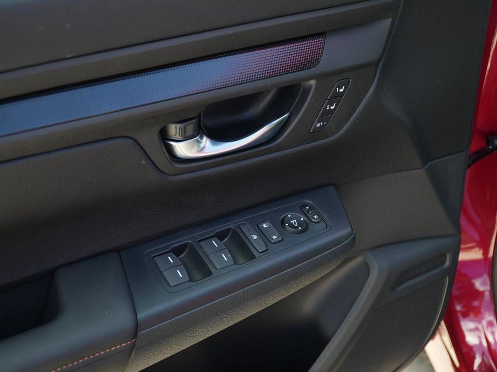 new 2026 Honda CR-V Hybrid car, priced at $39,005