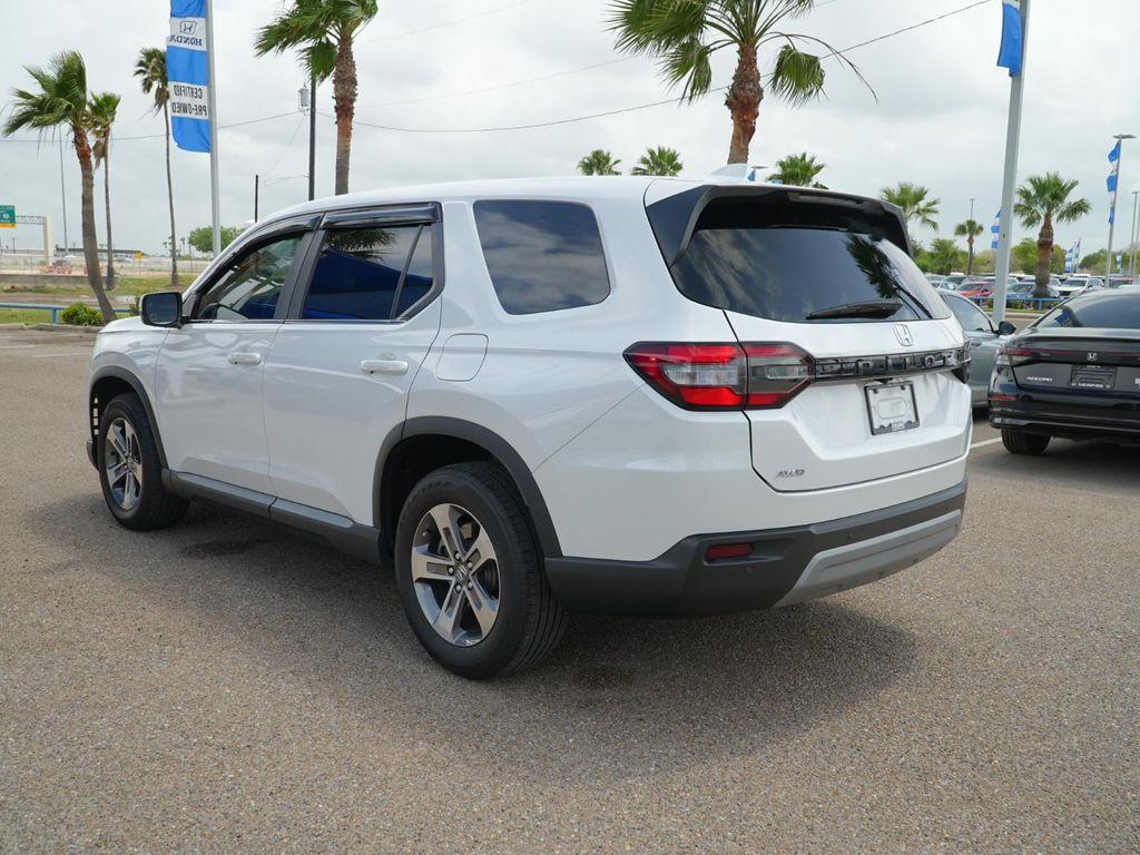 used 2025 Honda Pilot car, priced at $41,500