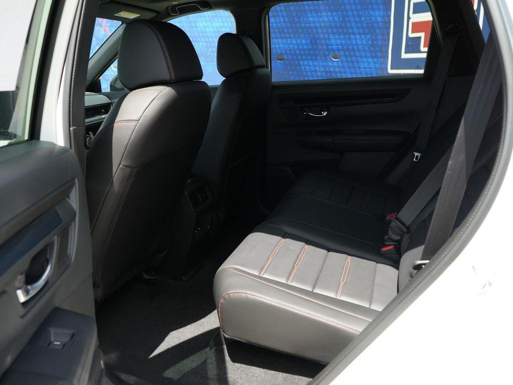 new 2026 Honda CR-V Hybrid car, priced at $39,005