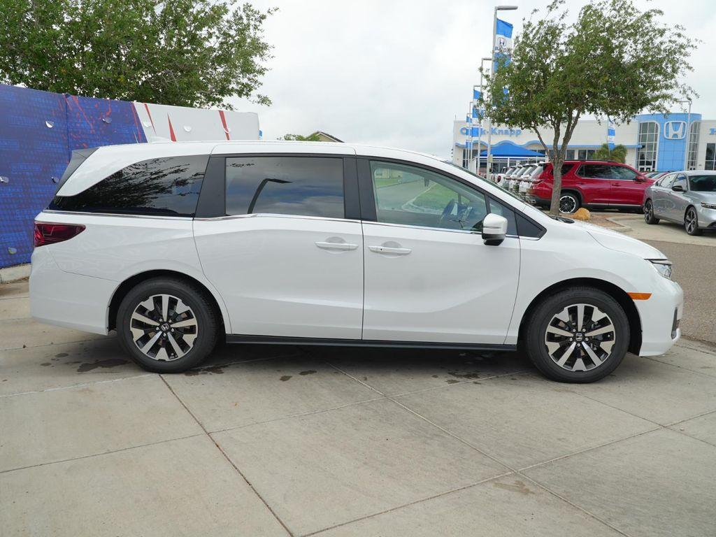 new 2026 Honda Odyssey car, priced at $43,180