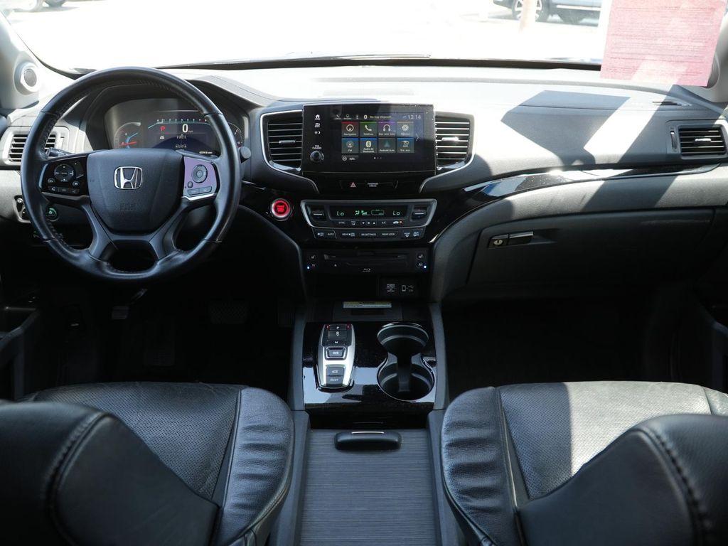 used 2020 Honda Pilot car, priced at $25,708