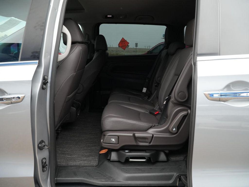 used 2023 Honda Odyssey car, priced at $33,574