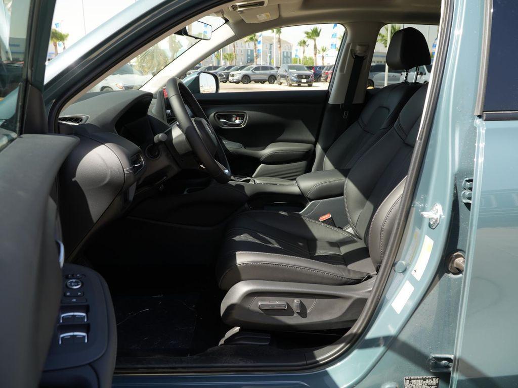 new 2026 Honda HR-V car, priced at $32,155