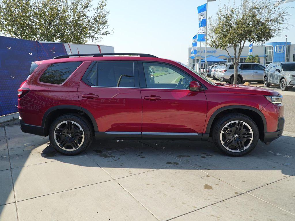 new 2026 Honda Pilot car, priced at $55,192