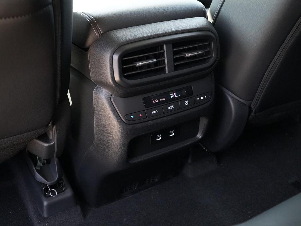 new 2026 Honda Pilot car, priced at $55,192