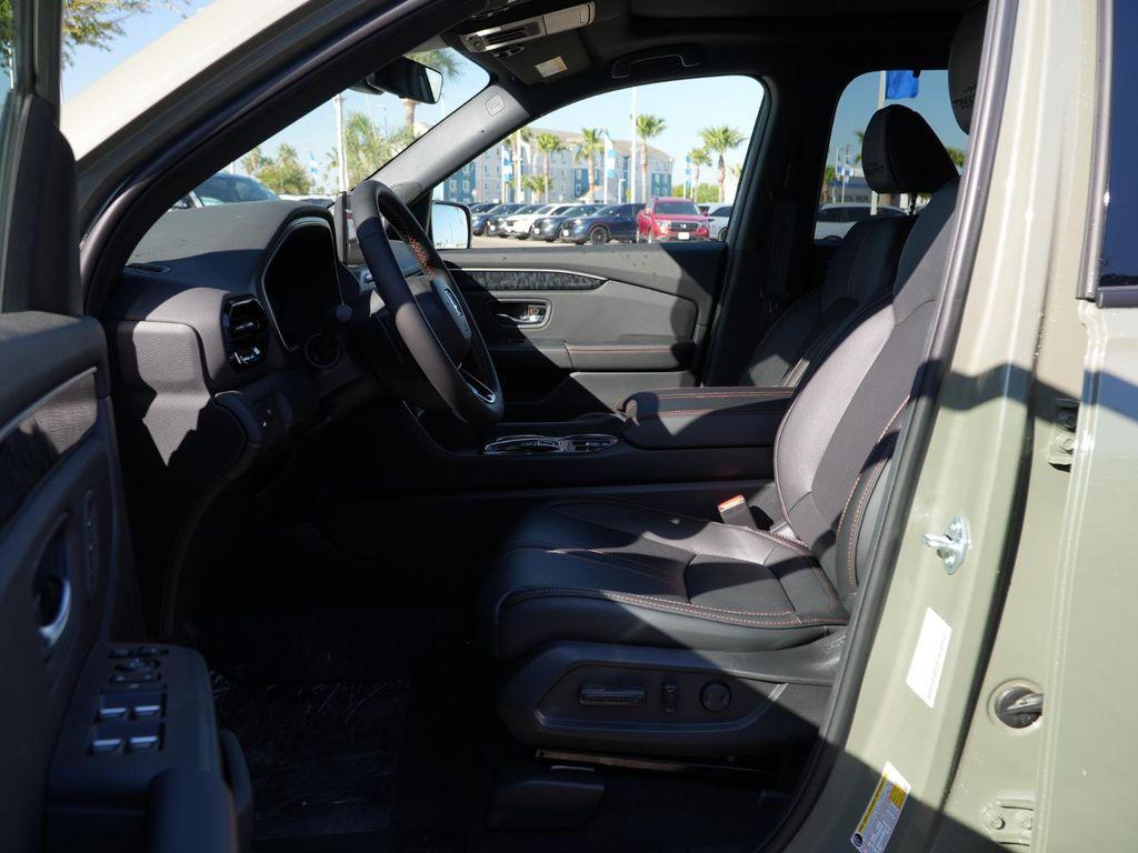 new 2026 Honda Passport car, priced at $54,600