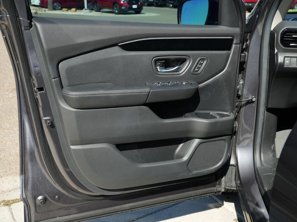 used 2026 Honda Passport car, priced at $43,904