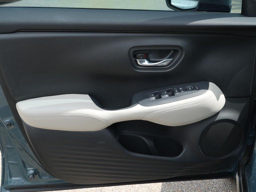 used 2025 Honda HR-V car, priced at $25,398