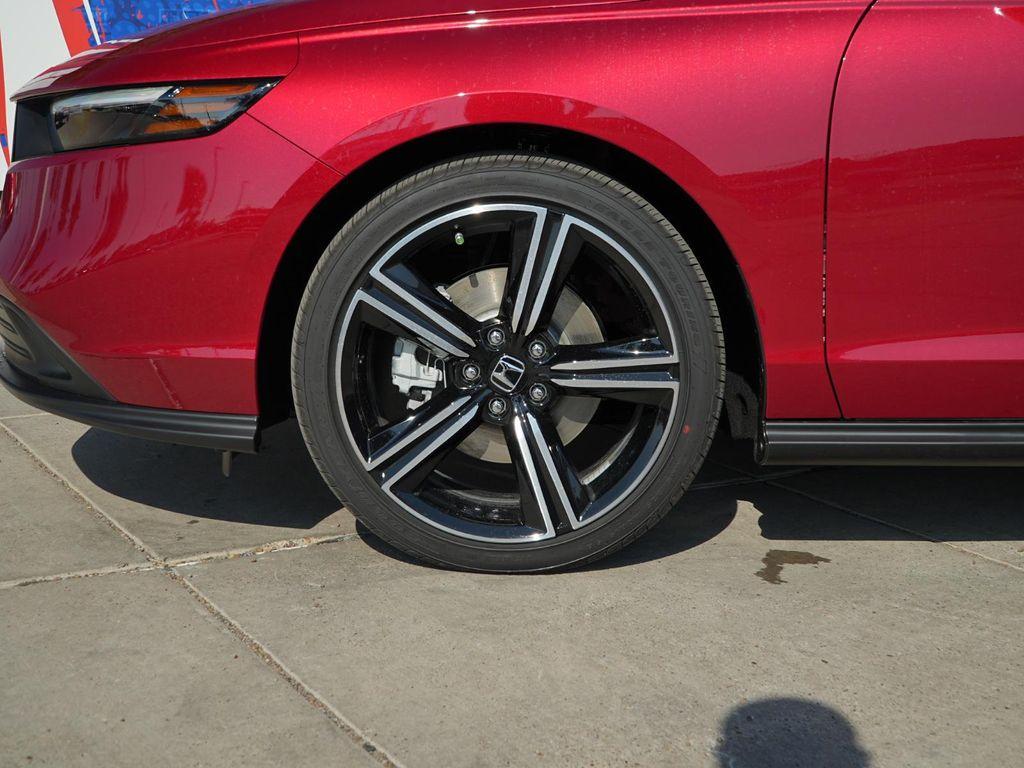 new 2025 Honda Accord Hybrid car, priced at $33,893