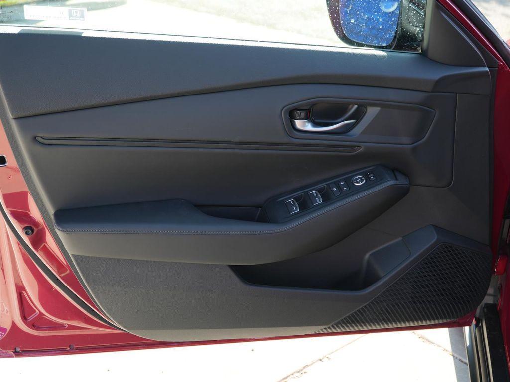 new 2025 Honda Accord Hybrid car, priced at $33,893