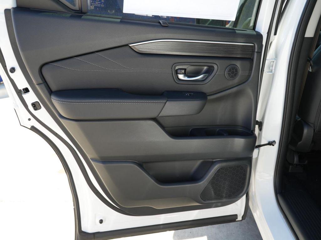 new 2026 Honda Pilot car, priced at $55,192