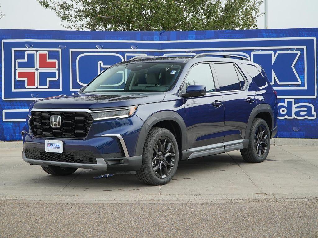 new 2025 Honda Pilot car, priced at $51,691