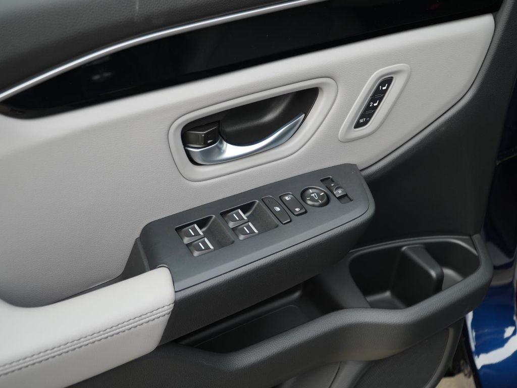 new 2025 Honda Pilot car, priced at $51,691