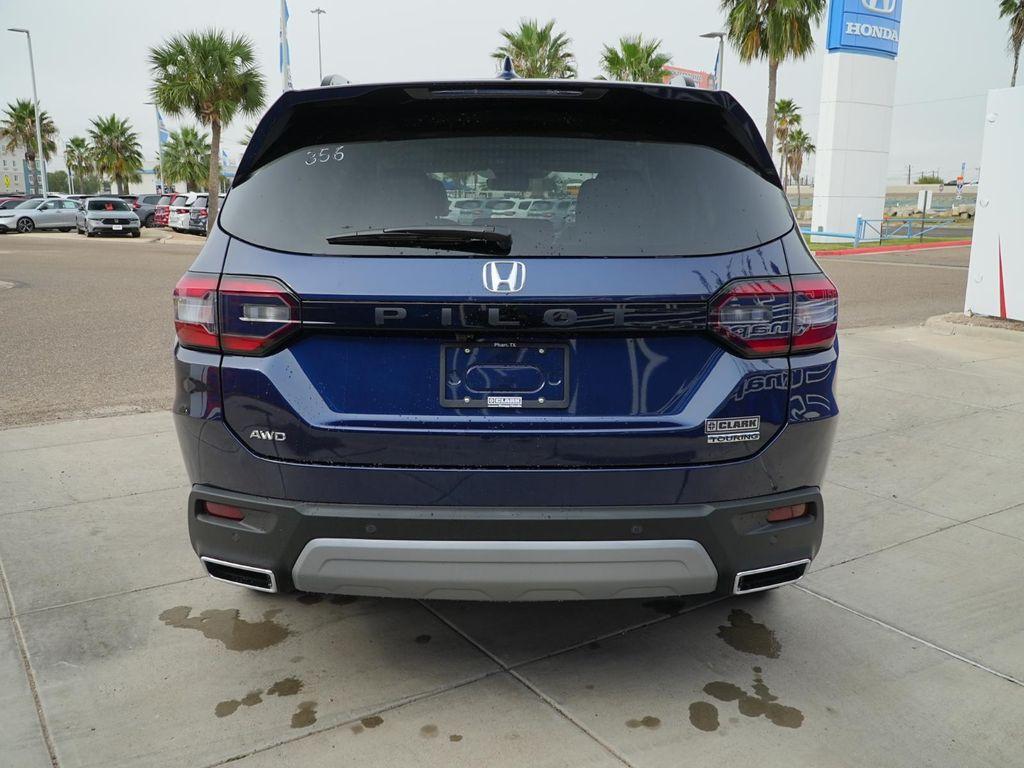 new 2025 Honda Pilot car, priced at $51,691