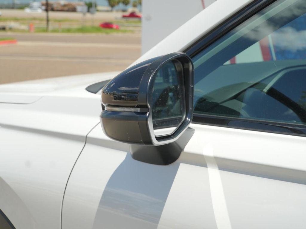 new 2026 Honda CR-V Hybrid car, priced at $40,895
