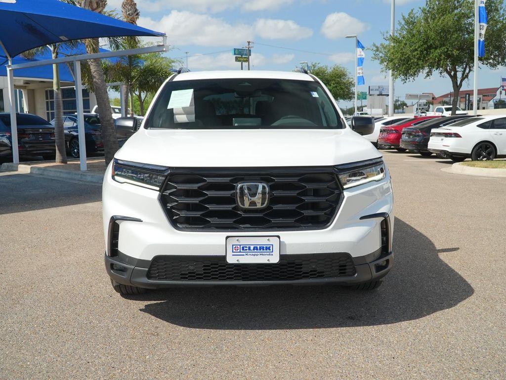 used 2025 Honda Pilot car, priced at $39,288