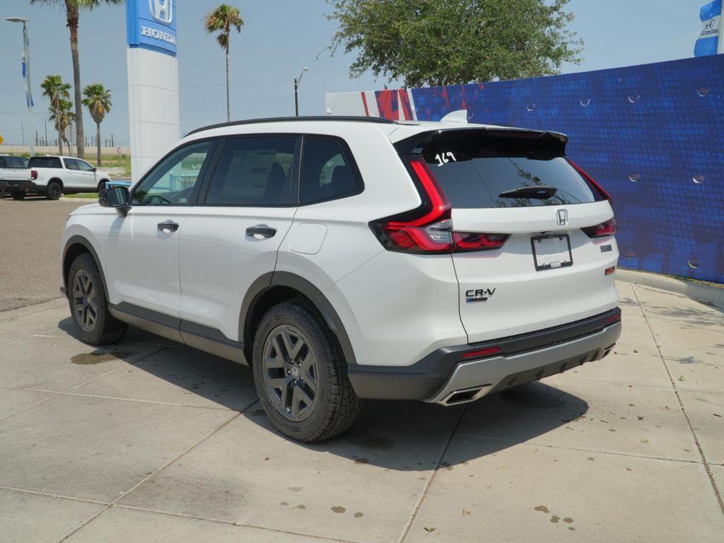 new 2026 Honda CR-V Hybrid car, priced at $39,302