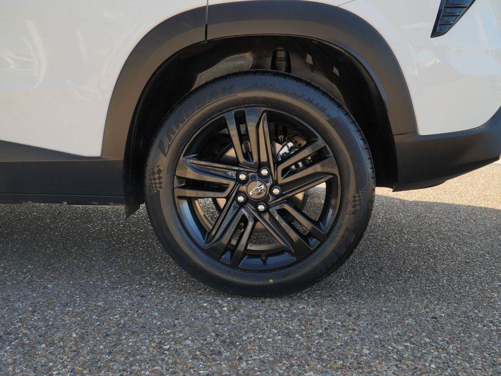 used 2024 Chevrolet Trax car, priced at $22,145