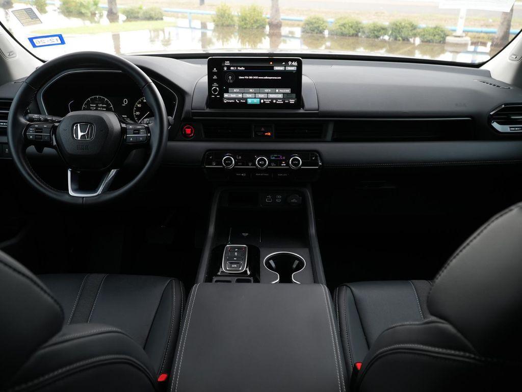 used 2025 Honda Pilot car, priced at $44,988